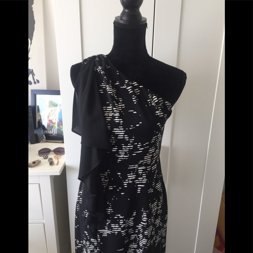 H Halston Asymmetrical Evening Dress - Picture 4 of 7